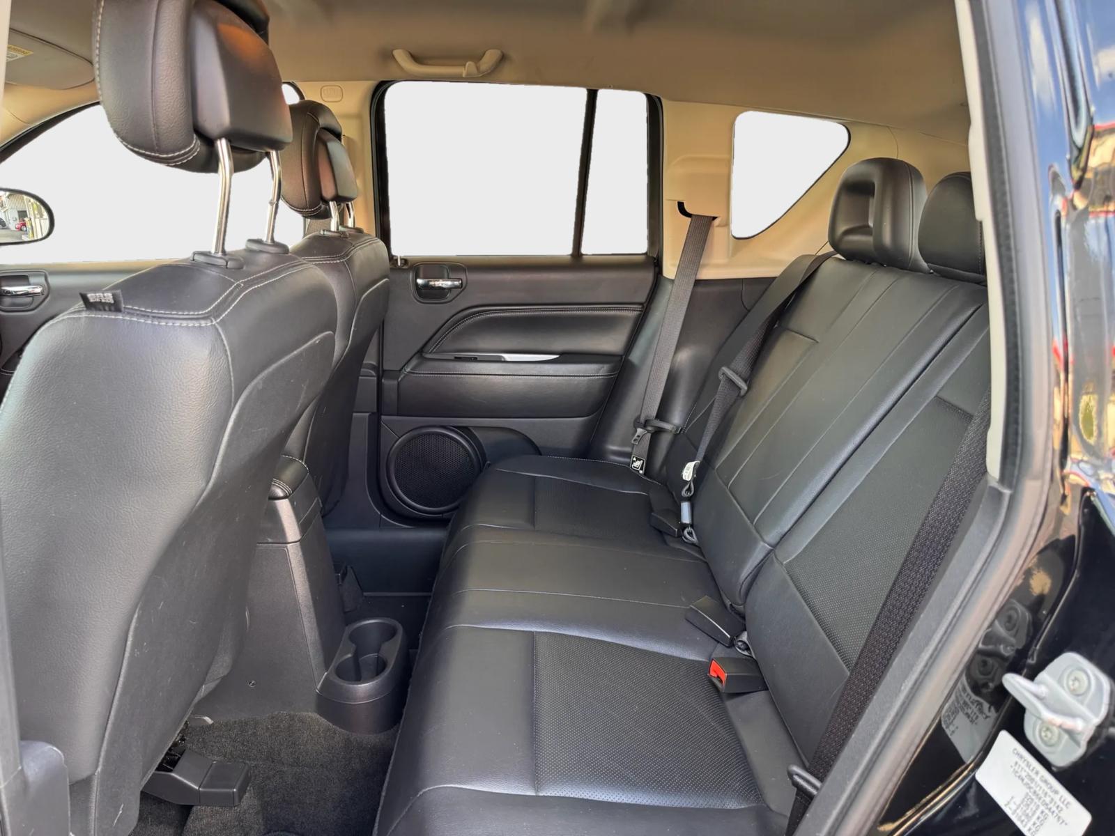 JEEP Compass 2.4 Limited Automatic-image-8