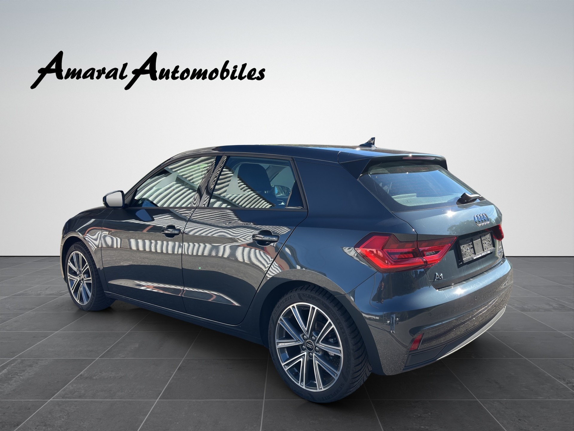 AUDI A1 Sportback 30 TFSI Attraction S-tronic-image-6