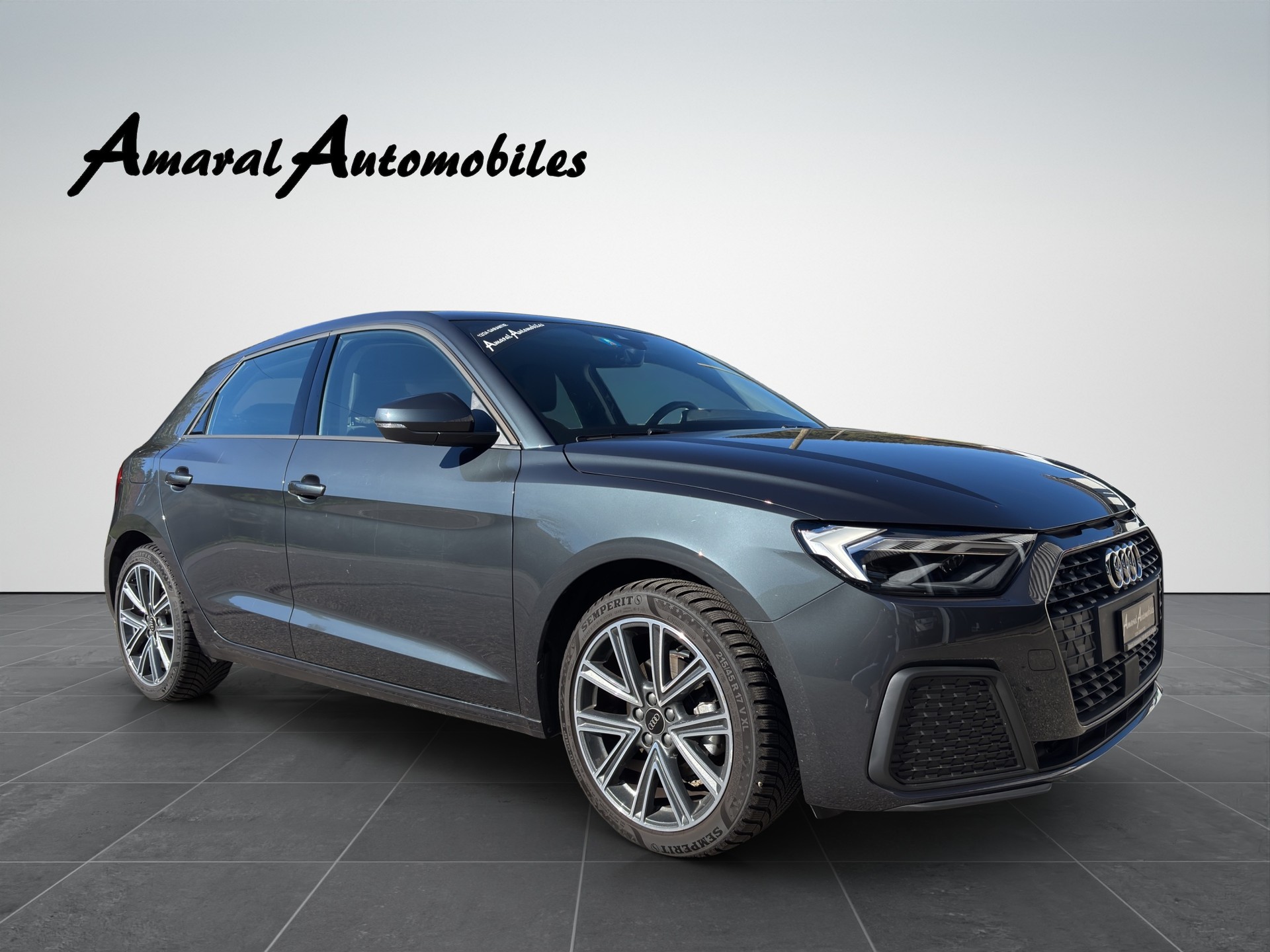 AUDI A1 Sportback 30 TFSI Attraction S-tronic-image-4