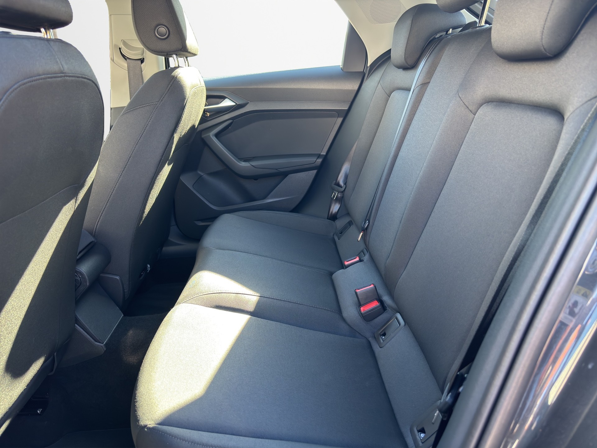 AUDI A1 Sportback 30 TFSI Attraction S-tronic-image-11
