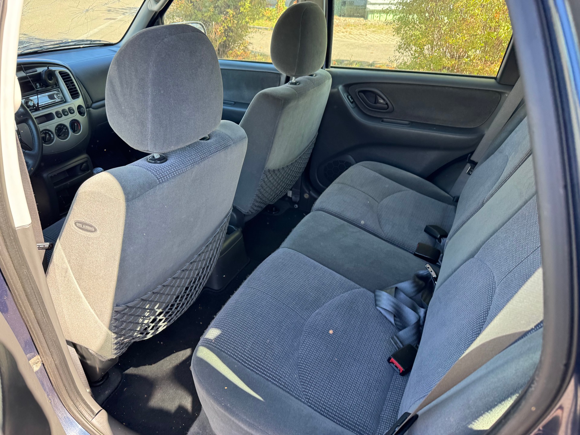 MAZDA Tribute 2.0 16V Comfort-image-10