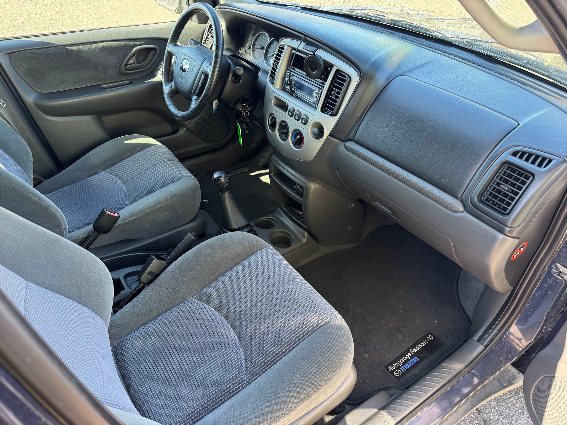 MAZDA Tribute 2.0 16V Comfort-image-7
