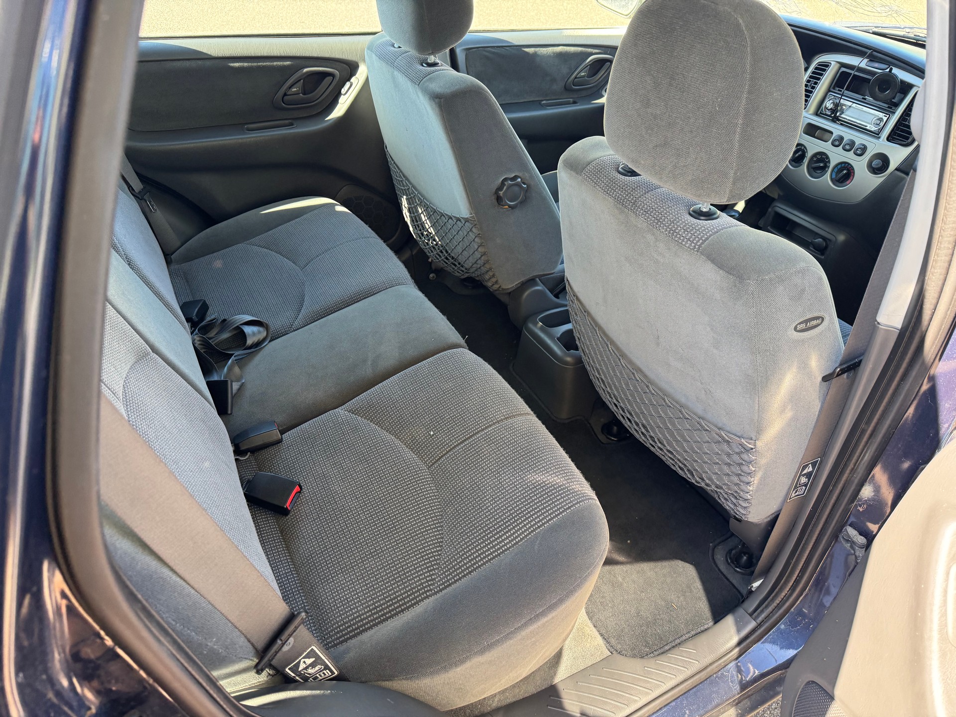 MAZDA Tribute 2.0 16V Comfort-image-9