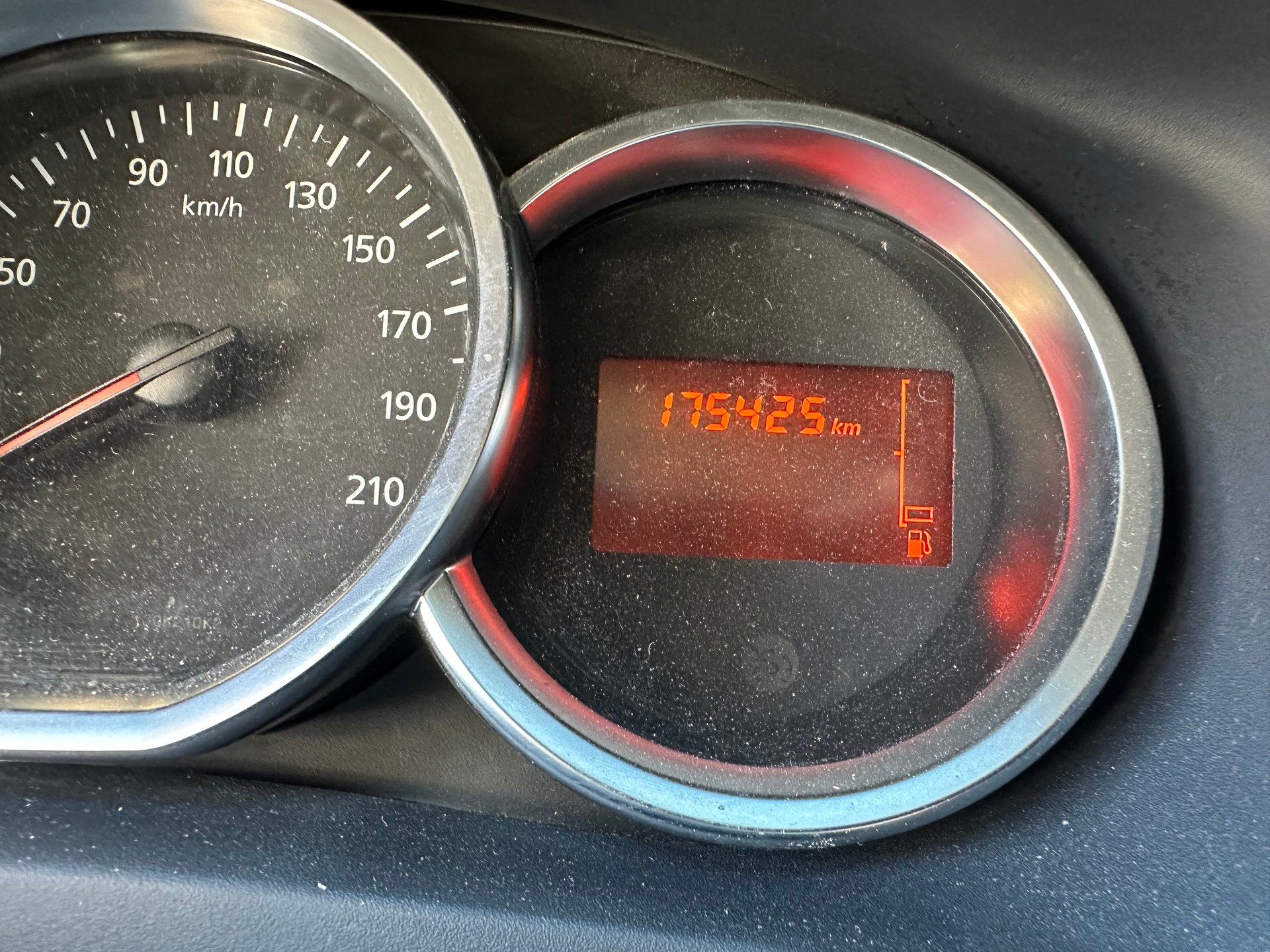 DACIA Sandero 1.0 Comfort-image-9