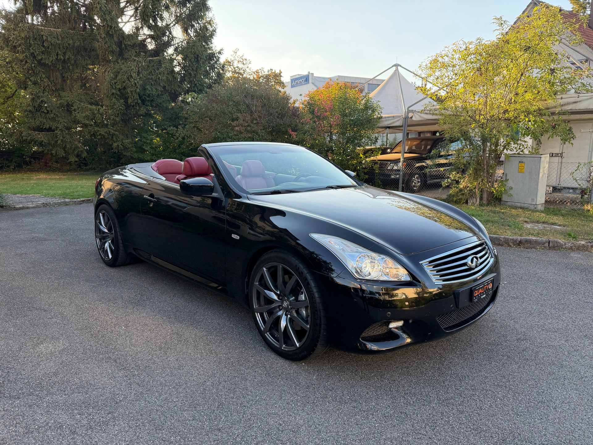 INFINITI G37 Cabrio GT Premium Automatic-image-12