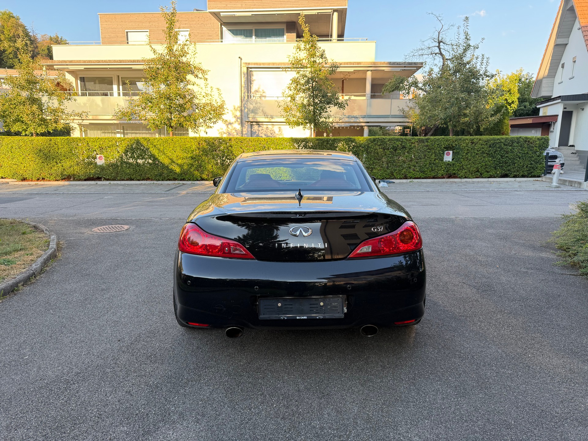 INFINITI G37 Cabrio GT Premium Automatic-image-3