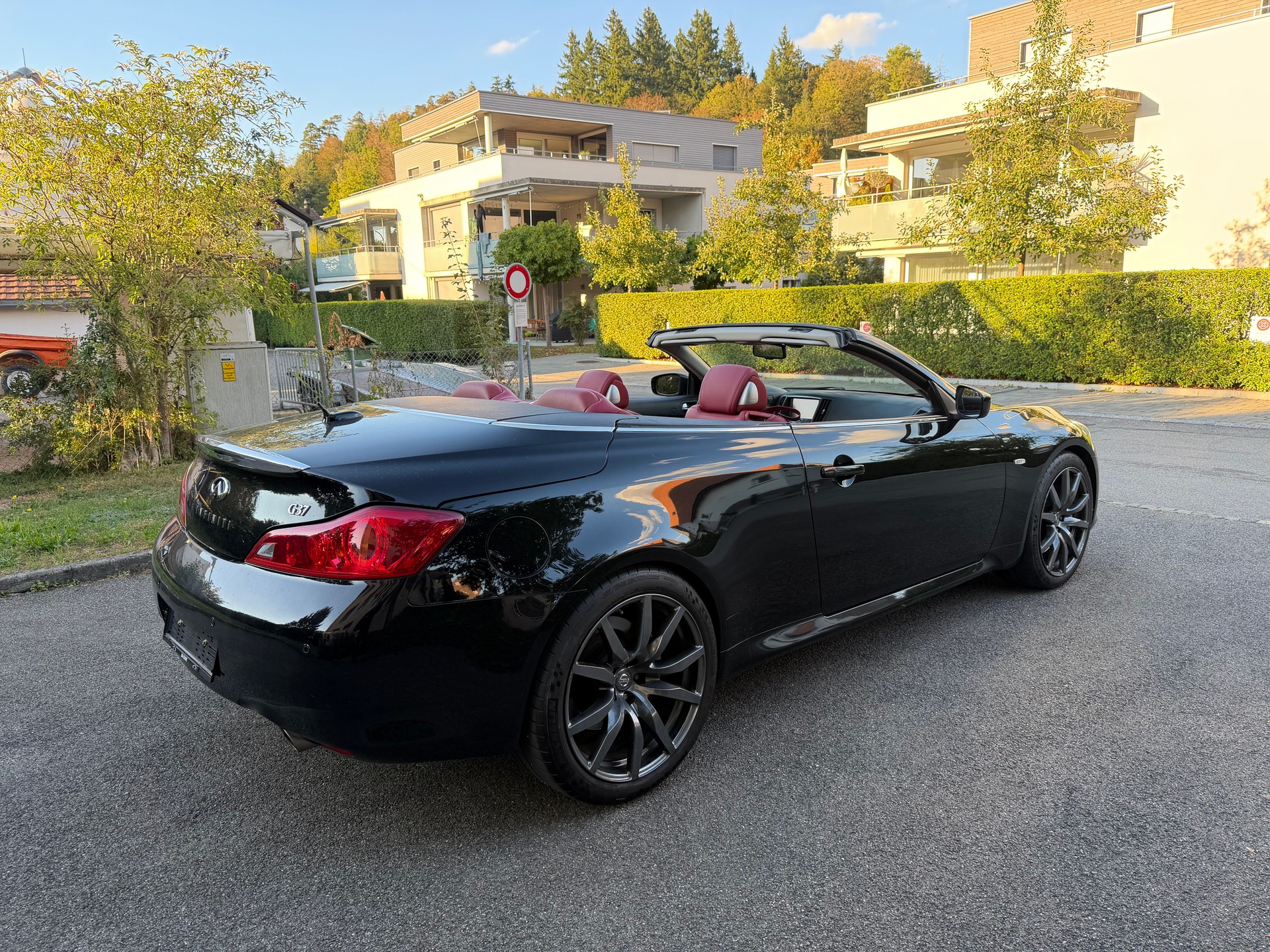 INFINITI G37 Cabrio GT Premium Automatic-image-10