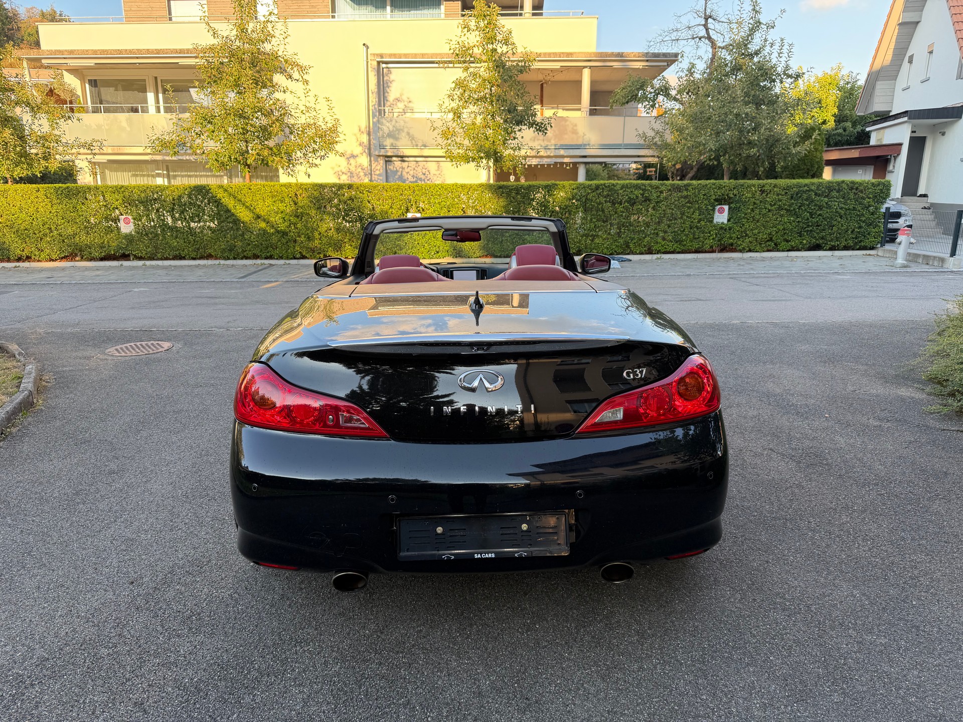 INFINITI G37 Cabrio GT Premium Automatic-image-9