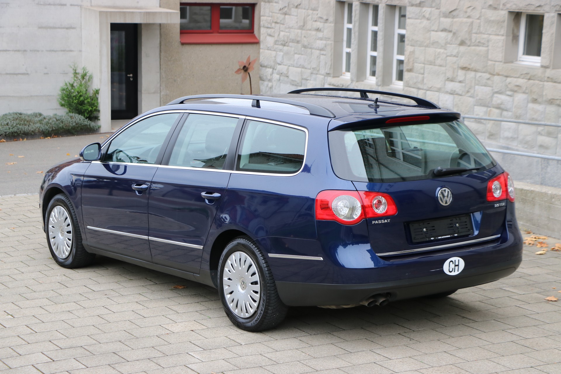 VW Passat Variant 2.0 TDI Comfortline-image-4