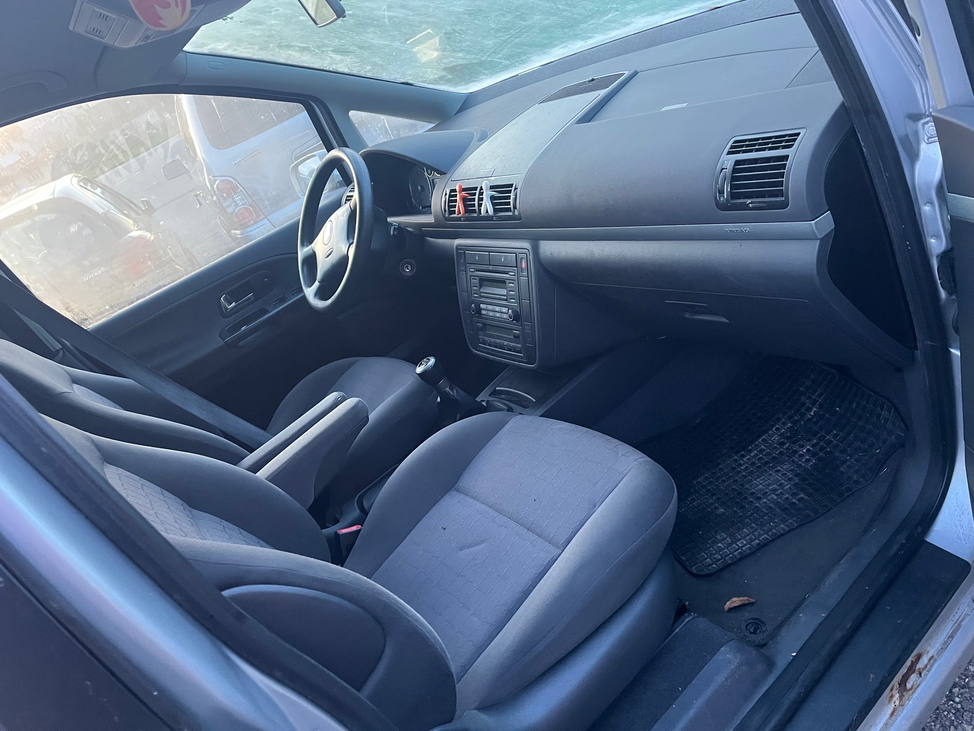SEAT Diesel 1,9i Handschaltung 7platz Euro B04-image-7