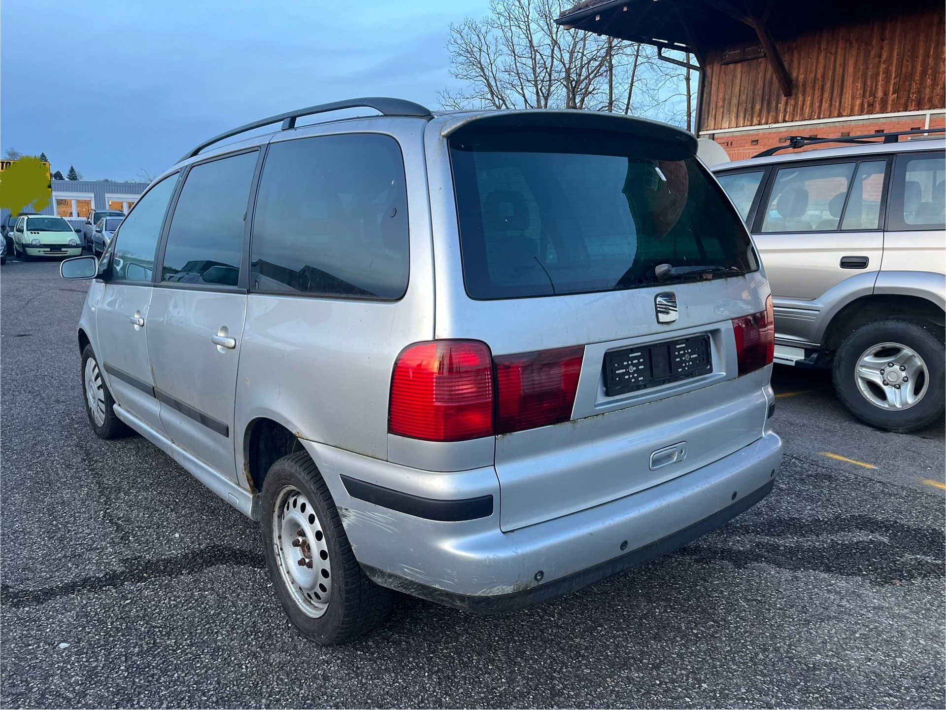 SEAT Diesel 1,9i Handschaltung 7platz Euro B04-image-4