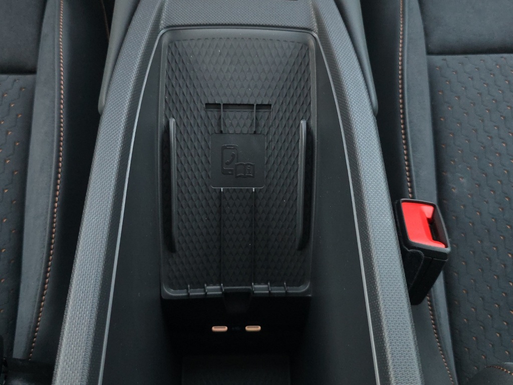 CUPRA Born Electric 79 kWh-image-30