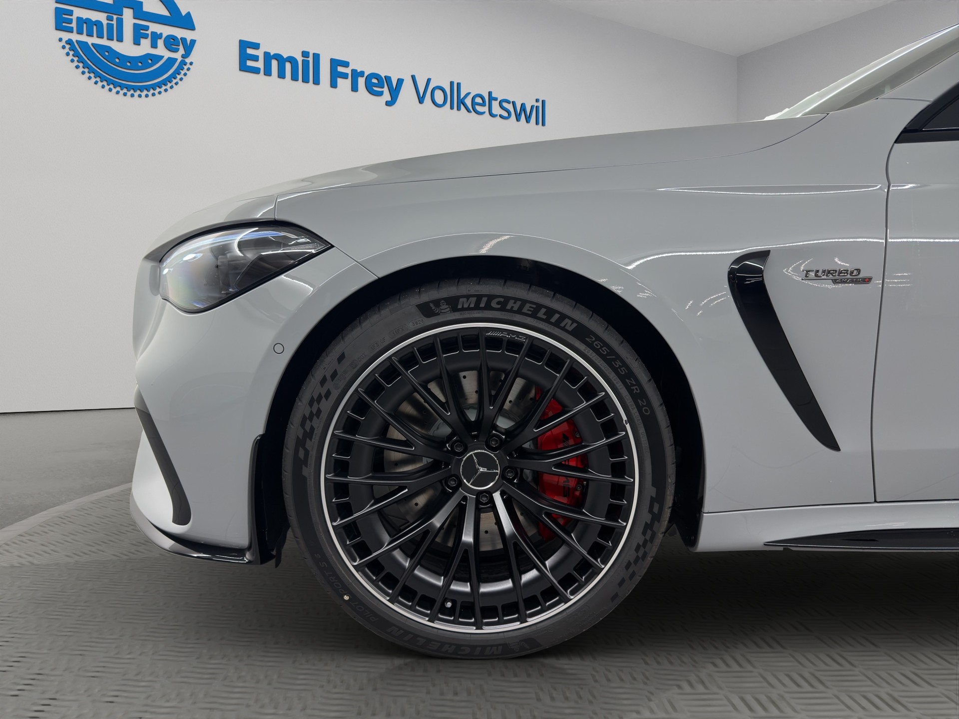 MERCEDES-BENZ CLE 53 AMG 4matic+ Coupé-image-3