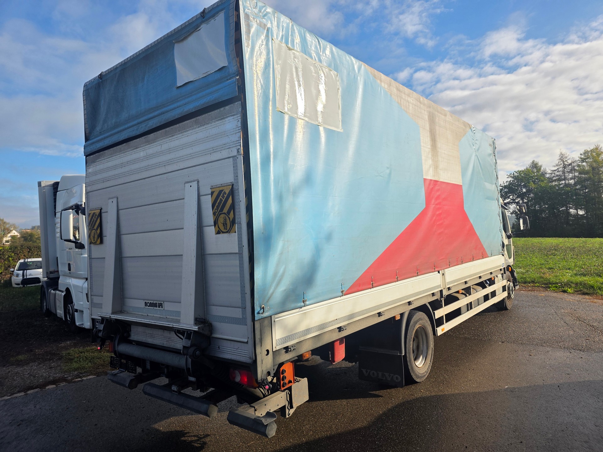 VOLVO-image-3