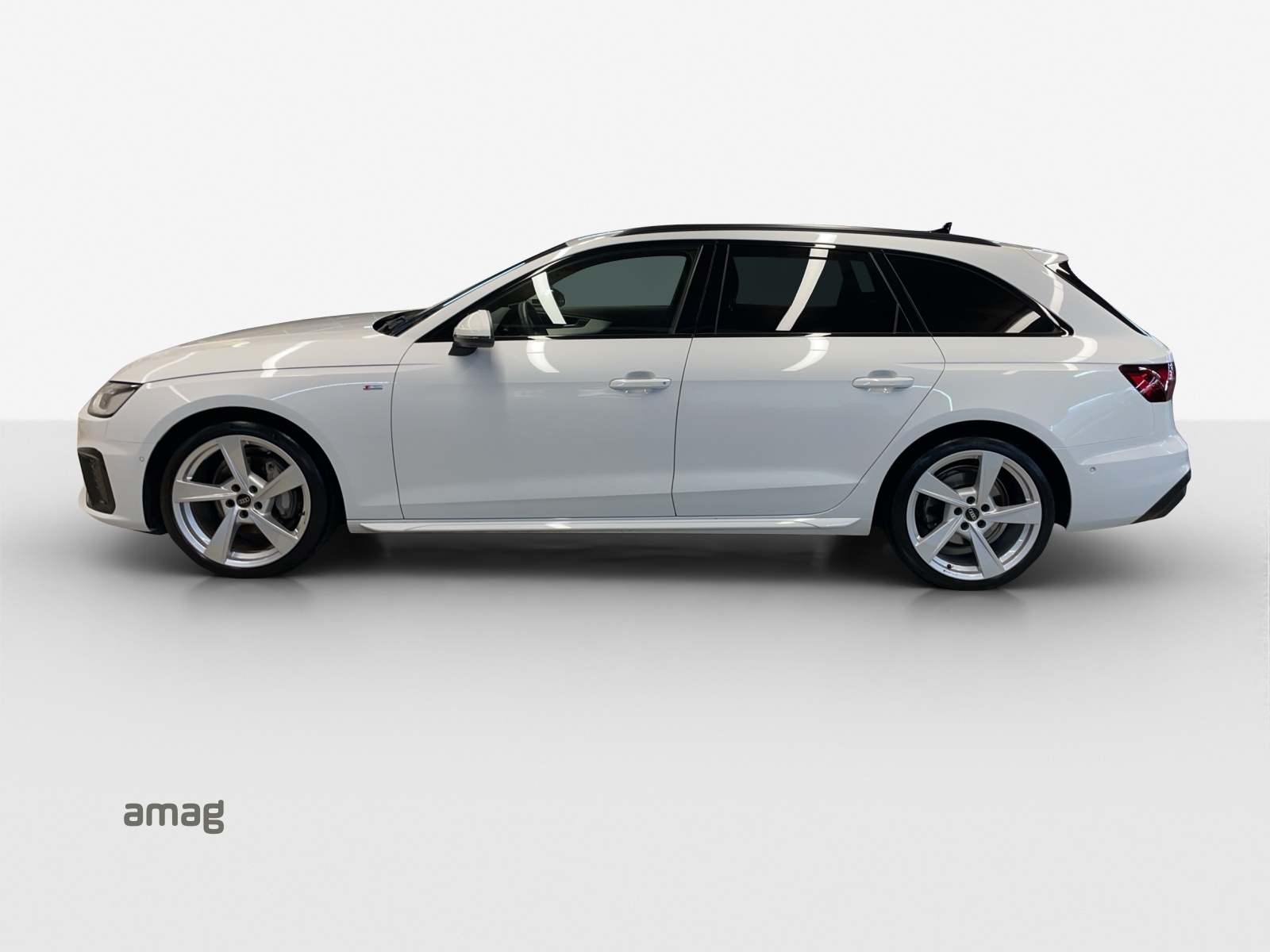 AUDI A4 Avant 40 TDI S line Attraction quattro S-tronic-image-1