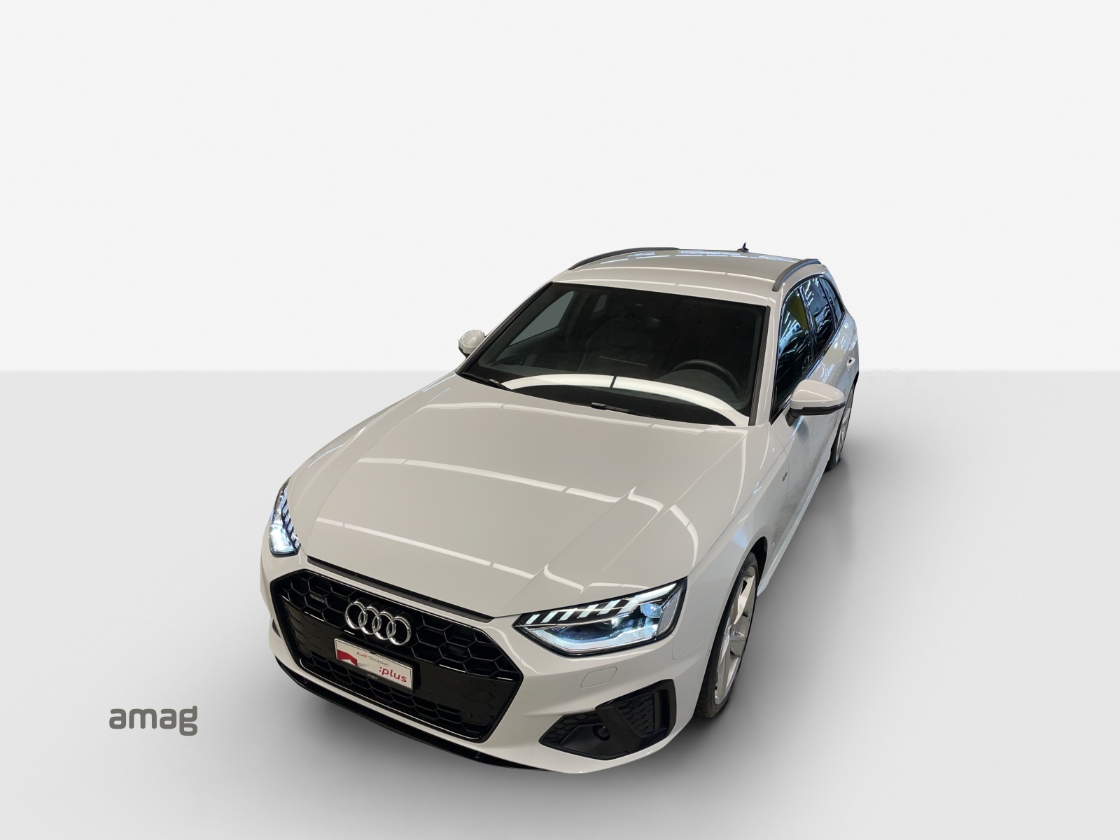AUDI A4 Avant 40 TDI S line Attraction quattro S-tronic-image-15