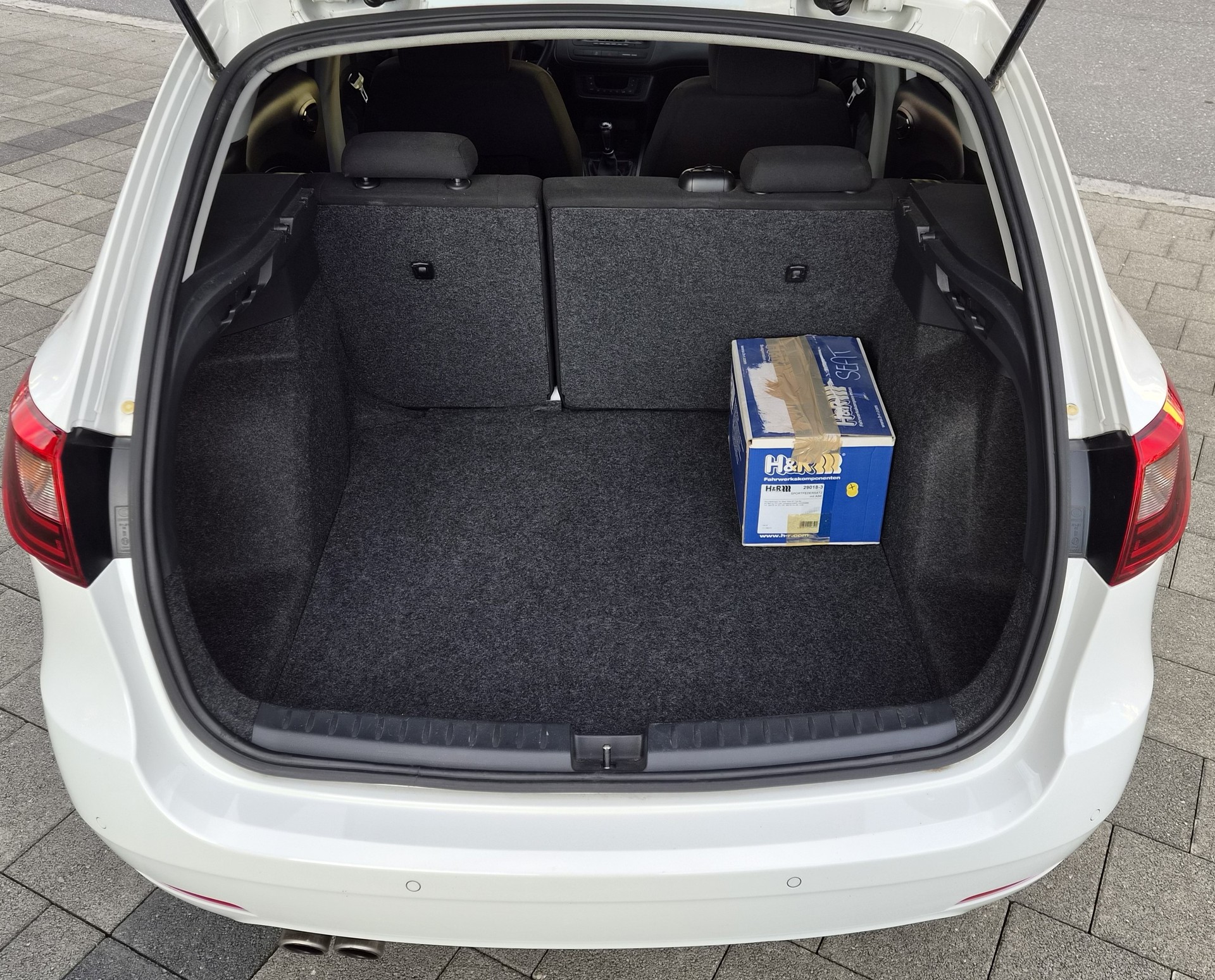 SEAT Ibiza ST 1.2 TSI FR Stopp-Start-image-12