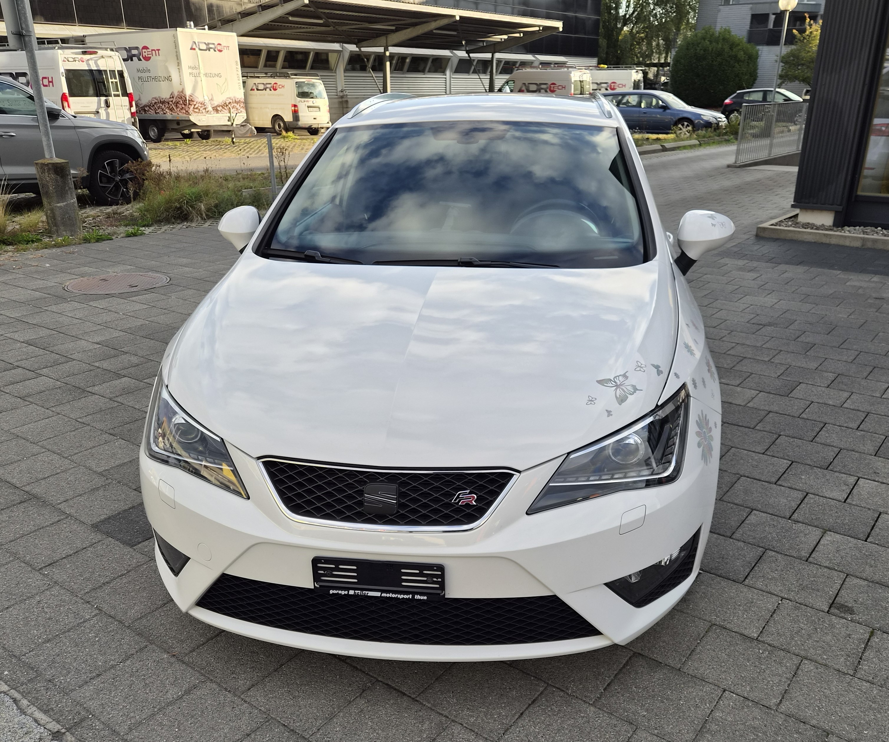 Car photo