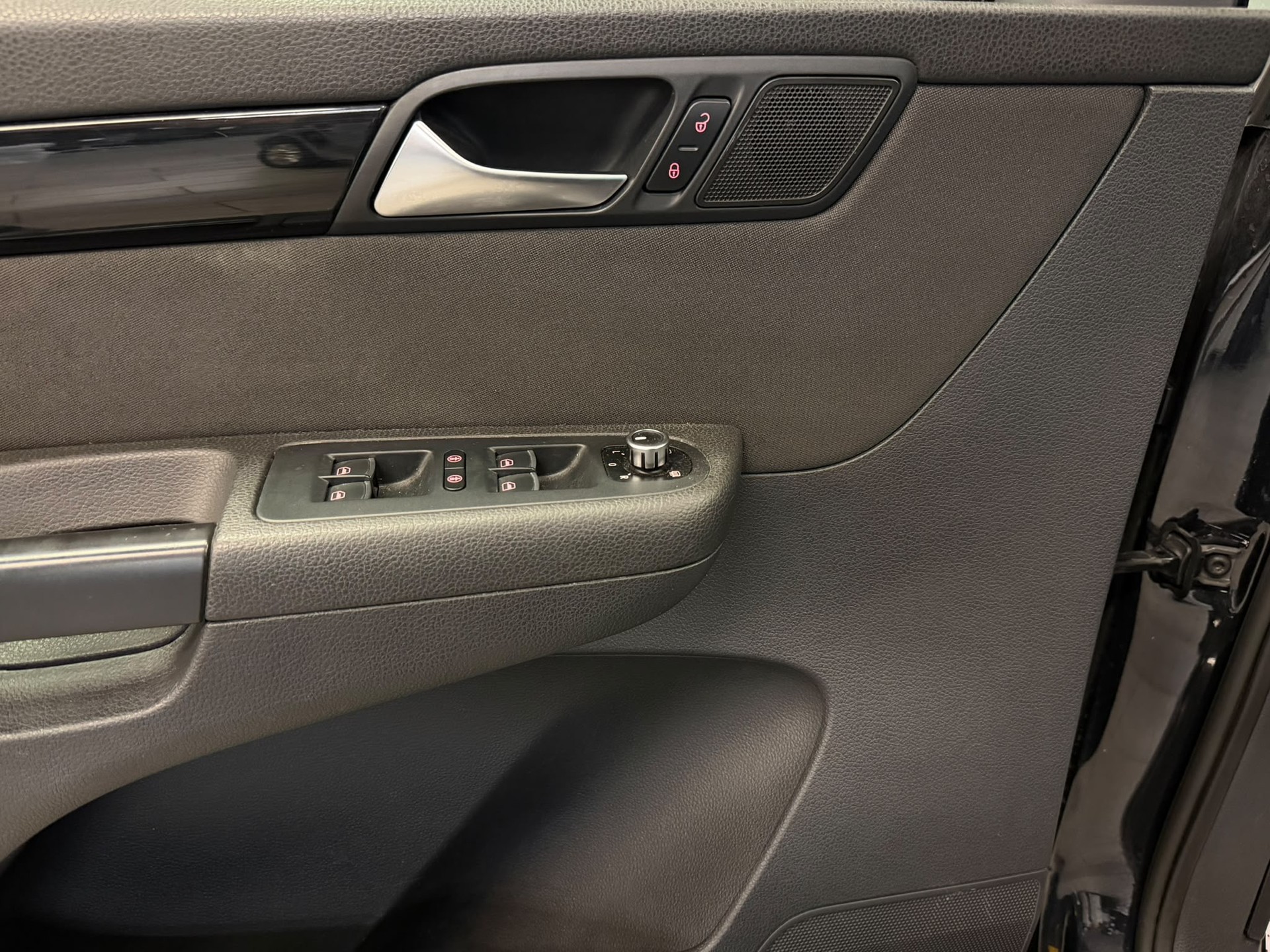 SEAT Alhambra 1.4 TSI Style Eco DSG-image-19