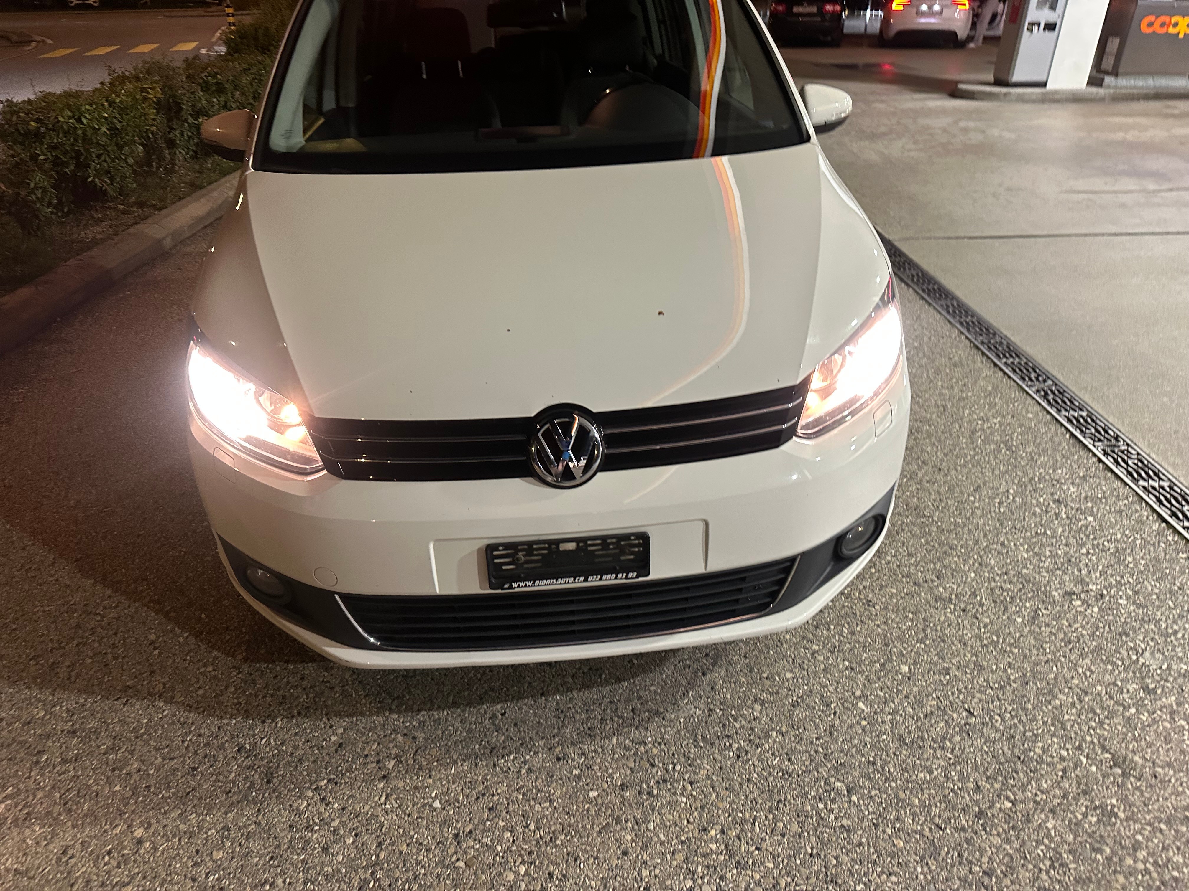 Car photo