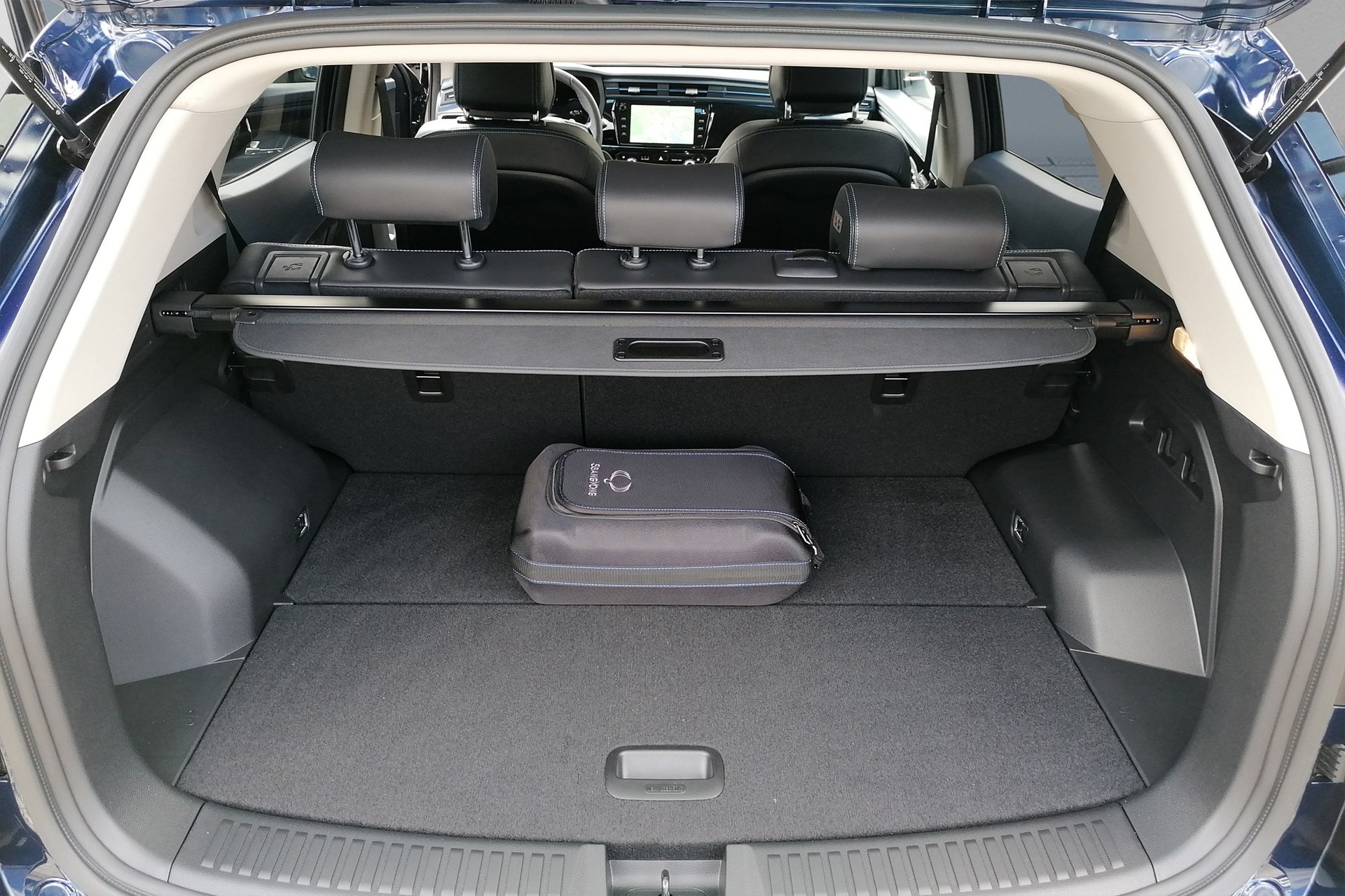 KGM-SsangYong Korando eMotion Titanium-image-7