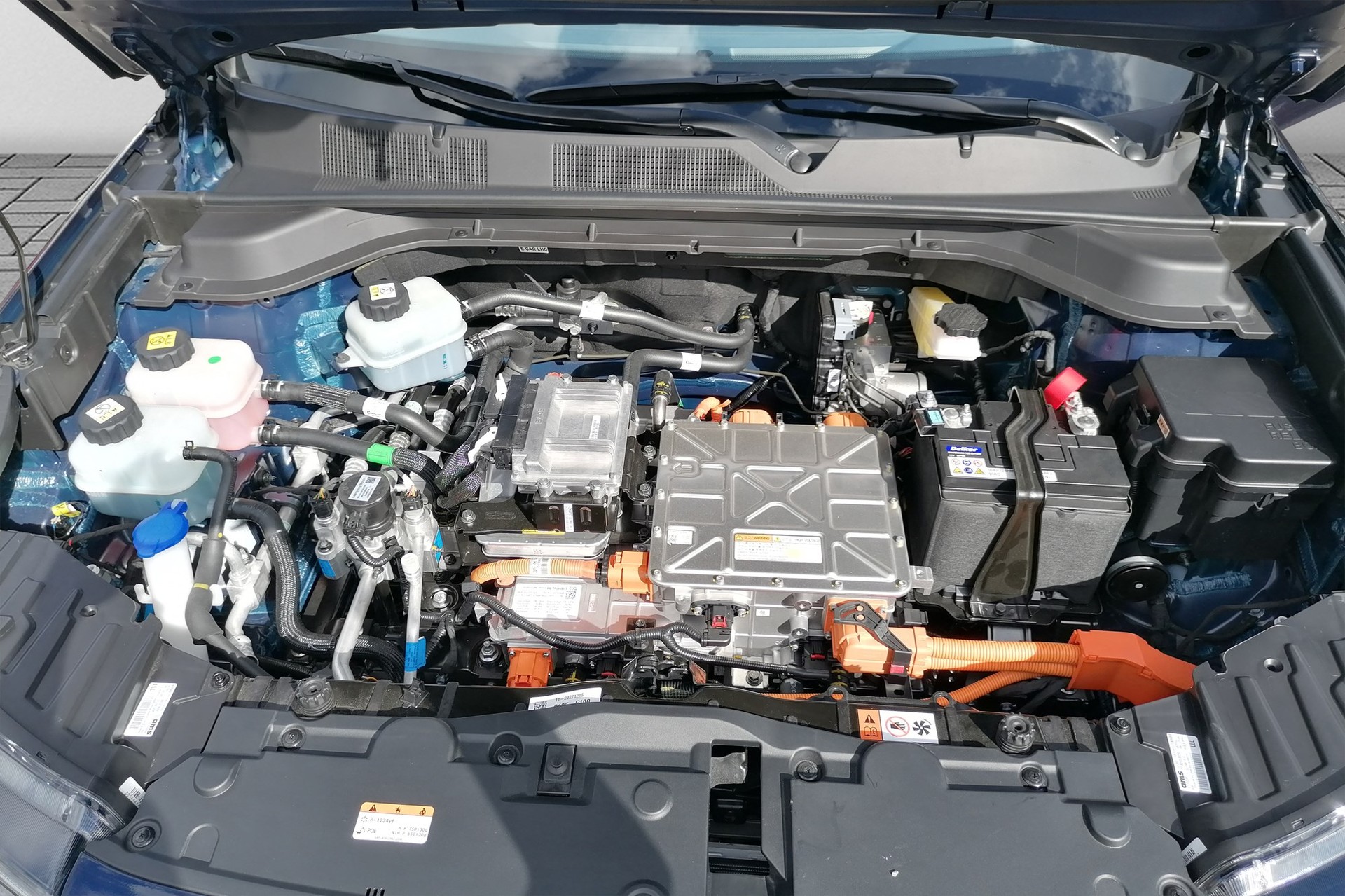 KGM-SsangYong Korando eMotion Titanium-image-8