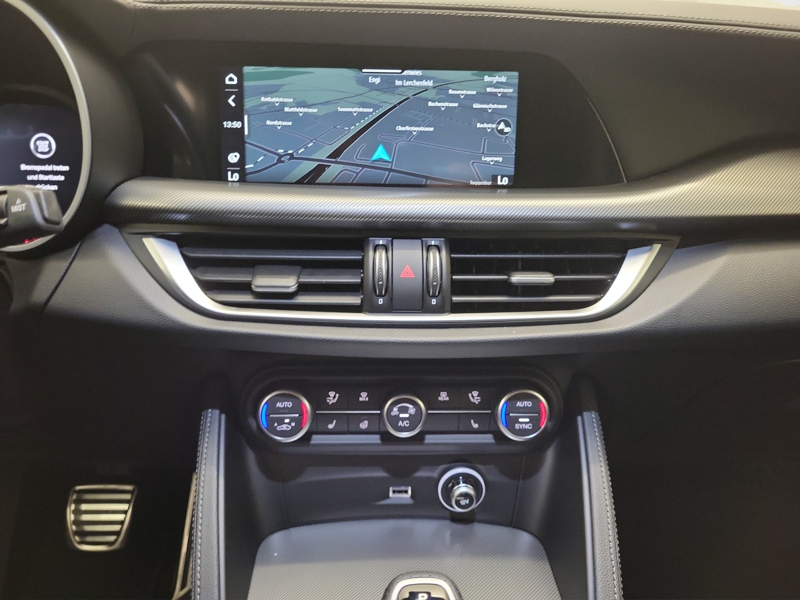 ALFA ROMEO Stelvio 2.0 Q4 280 Veloce-image-7