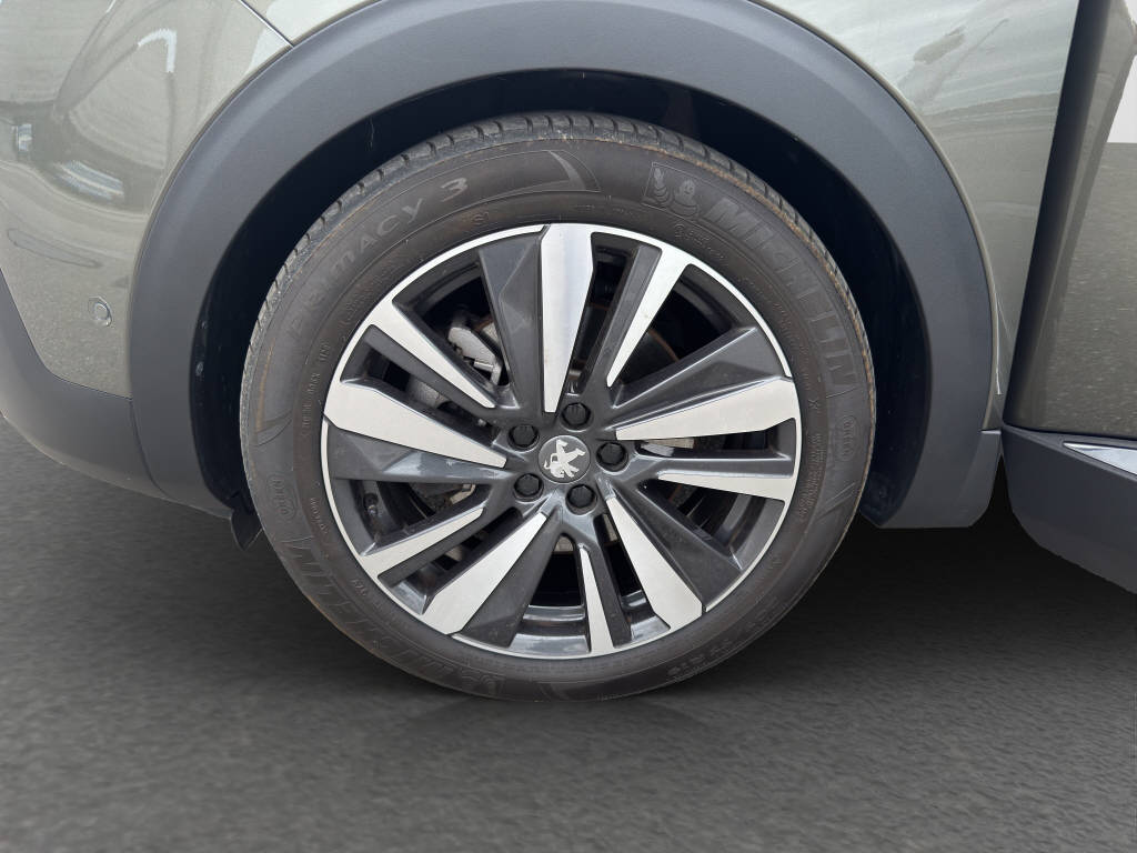 PEUGEOT 3008 1.6 Plug-in Hybrid4 GT-image-12
