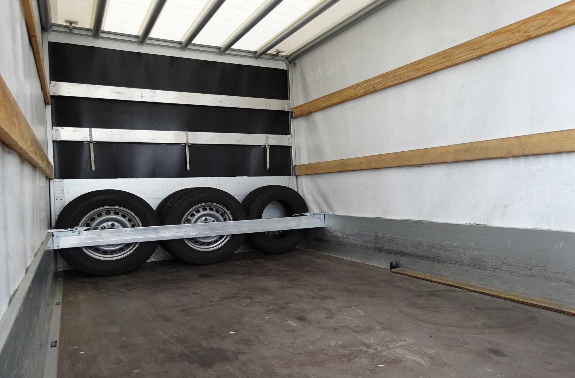 MERCEDES-BENZ Sprinter 316 CDI Standard-image-7