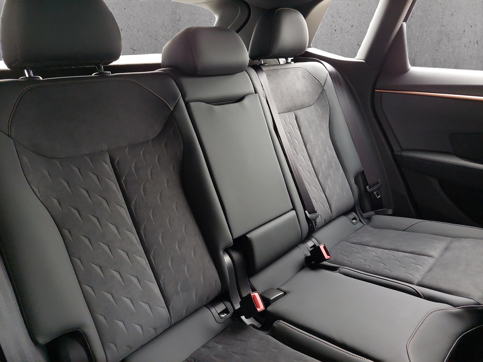 CUPRA Terramar 2.0 TSI DSG 4Drive VZ-image-11