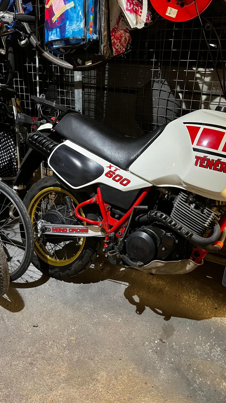 YAMAHA XT 600 Z Ténéré-image-8