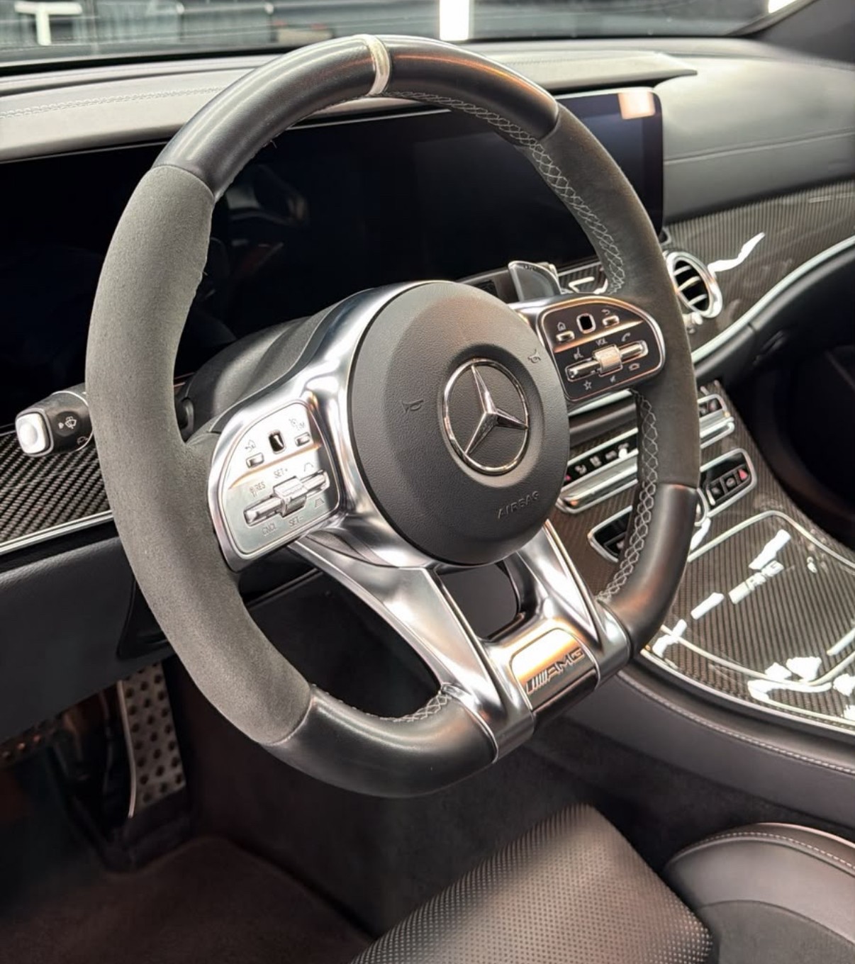 MERCEDES-BENZ E 63 AMG S 4Matic Speedshift MCT-image-11