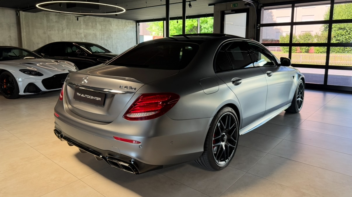 MERCEDES-BENZ E 63 AMG S 4Matic Speedshift MCT-image-2