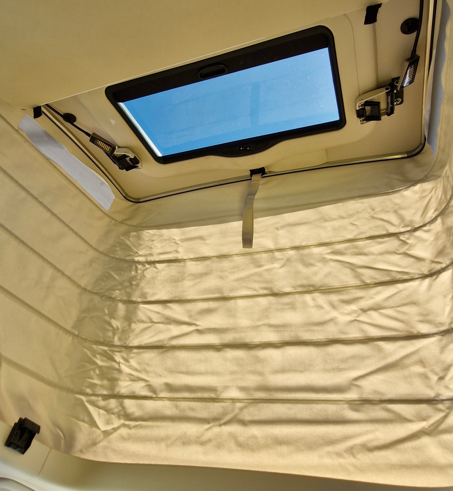 MERCEDES-BENZ Marco Polo 250 d 4M Automat-image-2