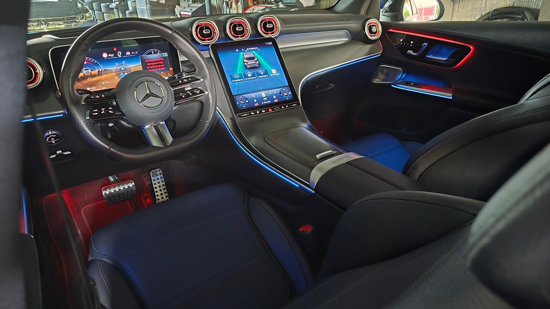 MERCEDES-BENZ GLC 400 e 4Matic 9G-Tronic-image-10