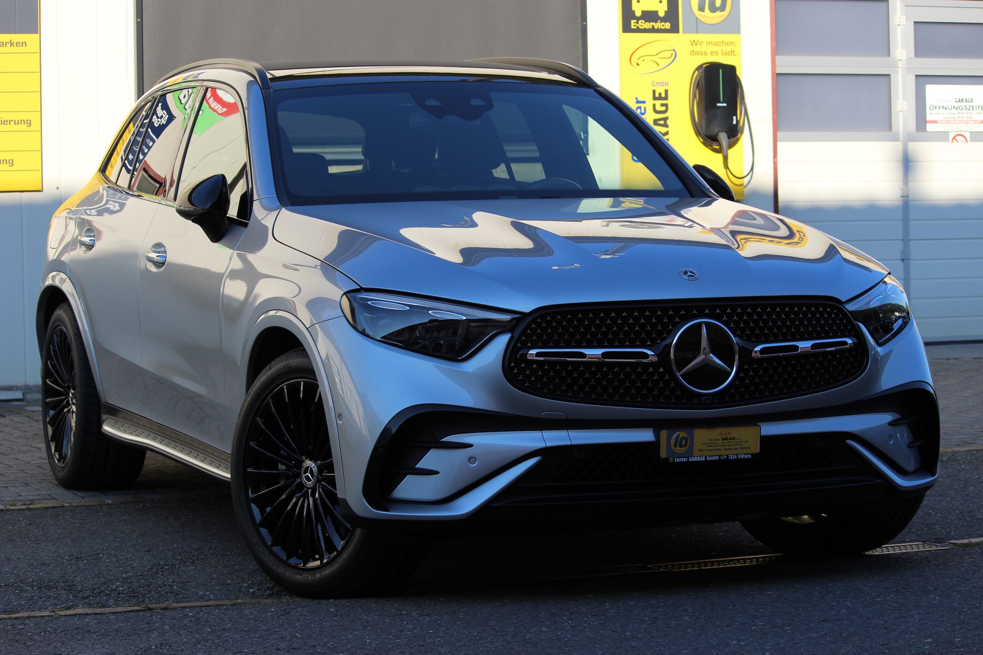 MERCEDES-BENZ GLC 400 e 4Matic 9G-Tronic-image-4