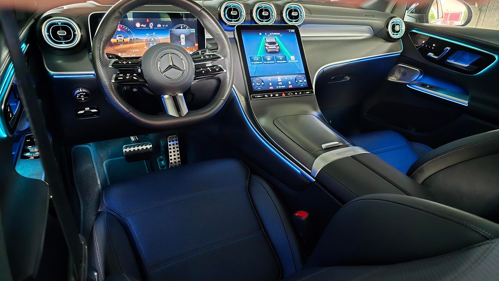 MERCEDES-BENZ GLC 400 e 4Matic 9G-Tronic-image-11