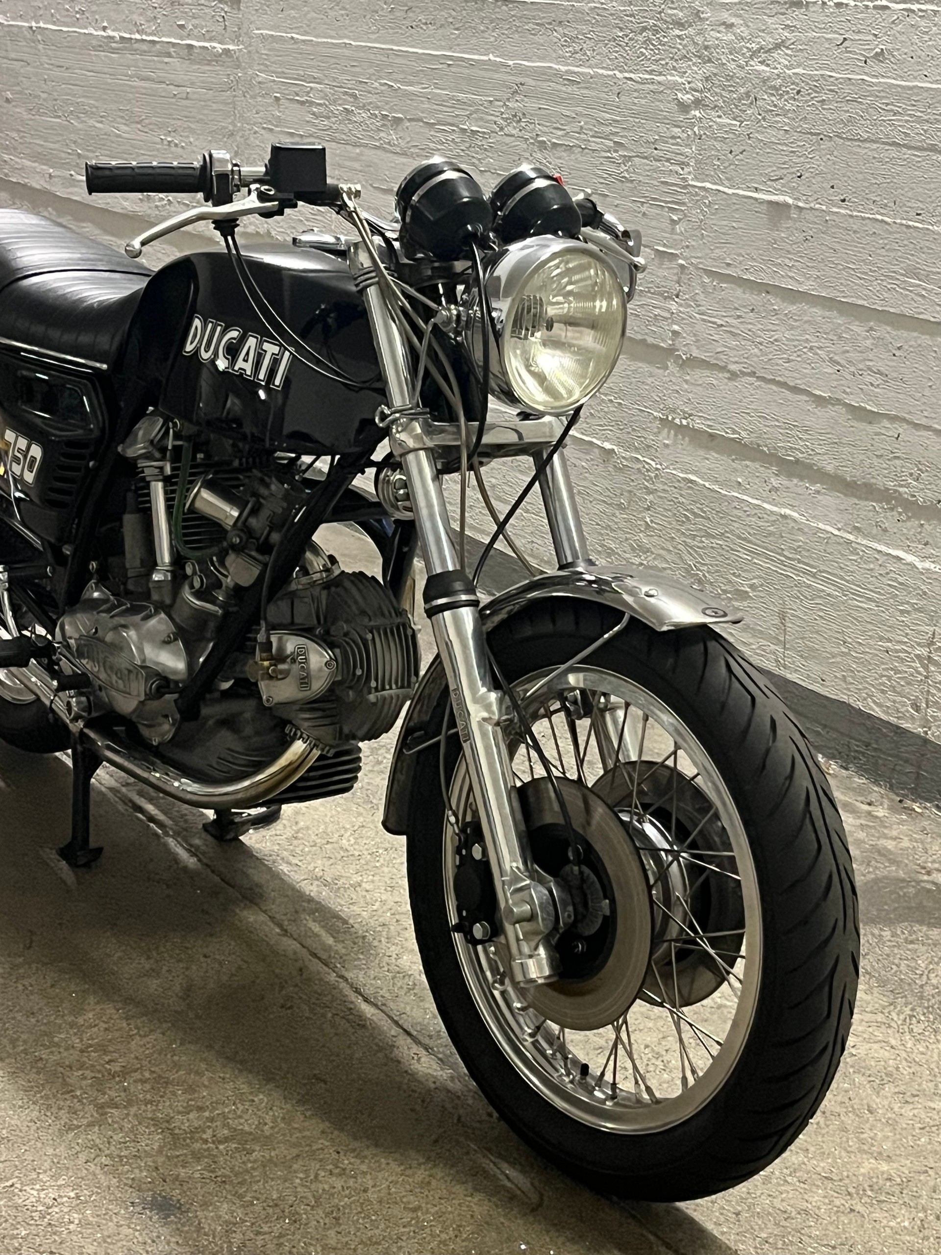 DUCATI GT 750 S-image-3