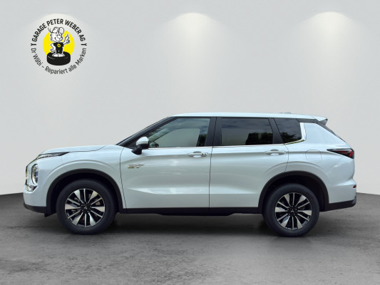 MITSUBISHI Outlander PHEV Invite 4WD-image-2