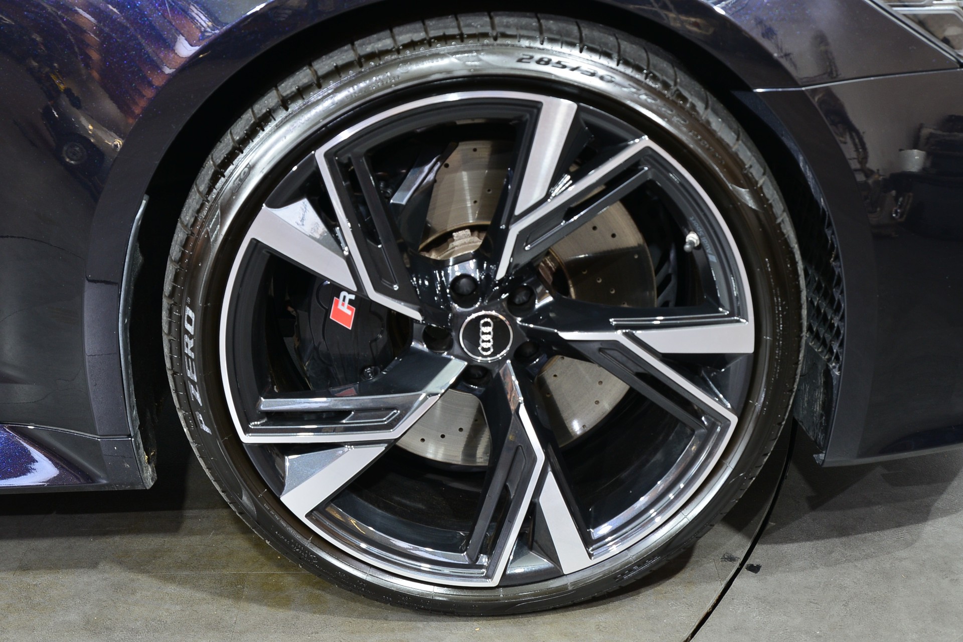 AUDI RS6 Avant 4.0 TFSI V8 quattro-image-14