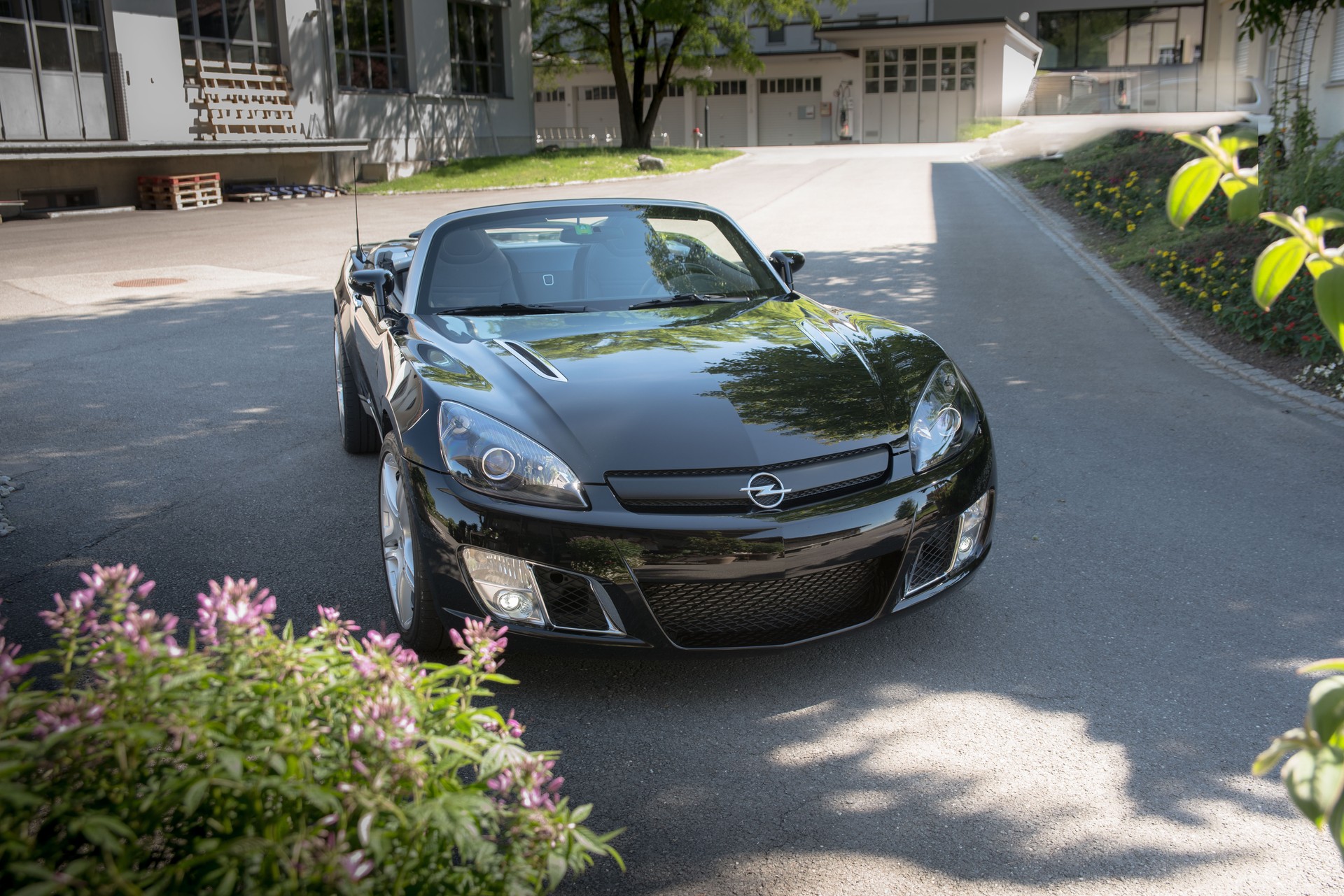 OPEL GT 2.0 Turbo-image-4