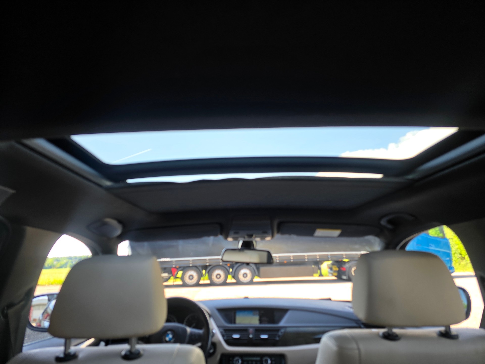 BMW X1 xDrive 20d Steptronic-image-10