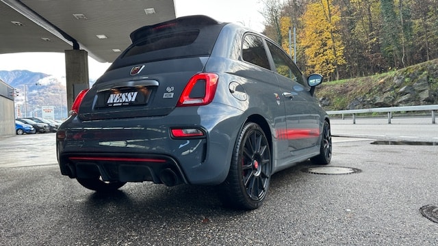 FIAT 695C 1.4 16V Turbo Abarth XSR Yamaha Dualogic-image-10