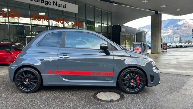 FIAT 695C 1.4 16V Turbo Abarth XSR Yamaha Dualogic-showroom-element-1
