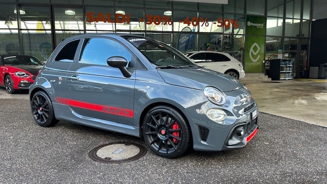 FIAT 695C 1.4 16V Turbo Abarth XSR Yamaha Dualogic