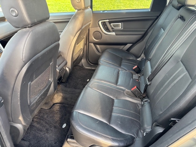 LAND ROVER DISCOVERY SPORT-image-8