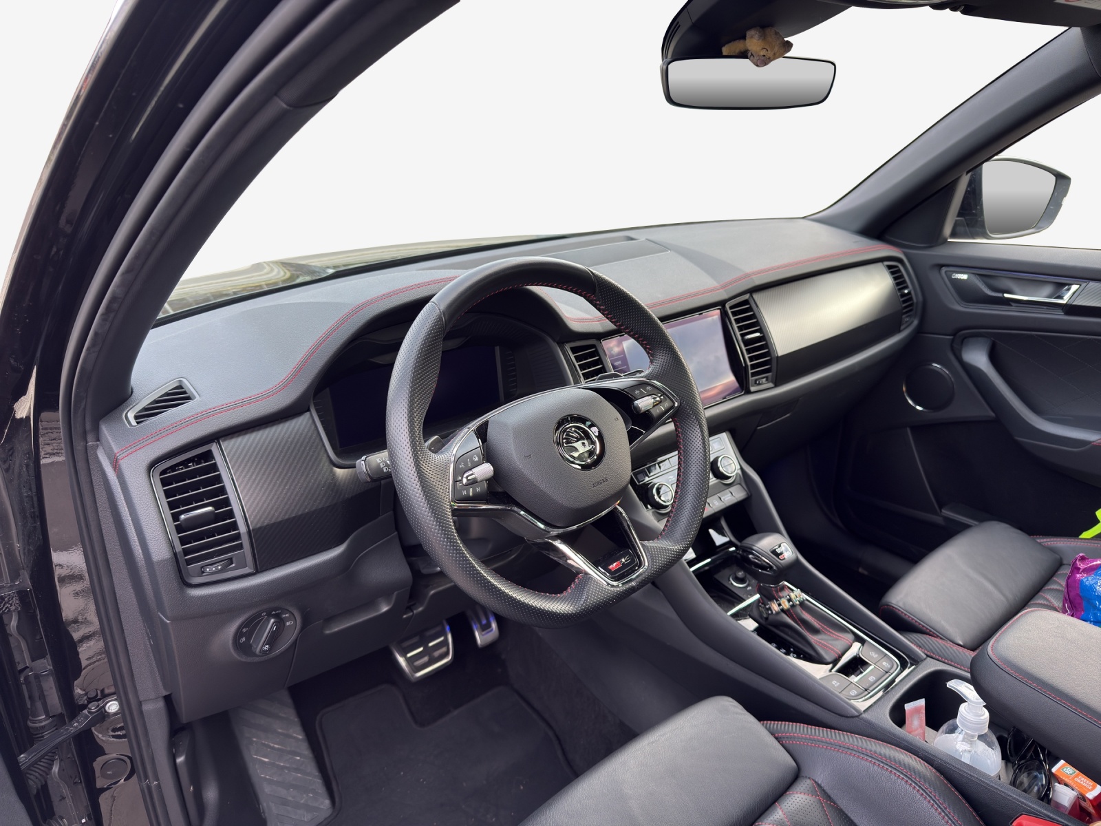 SKODA Kodiaq 2.0 TSI 4x4 RS-image-7