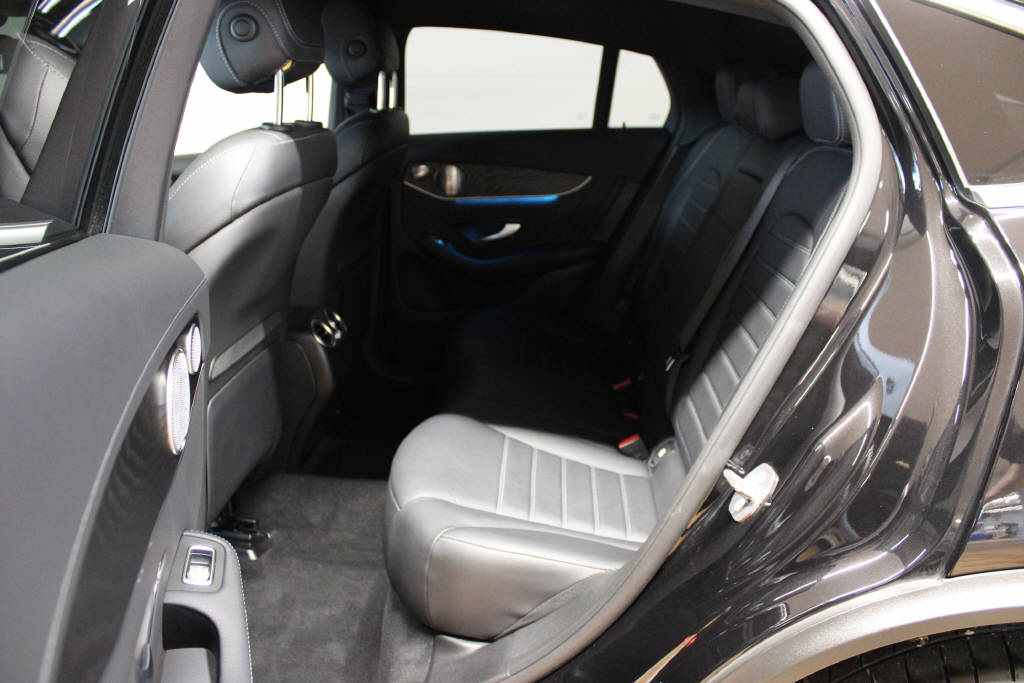 MERCEDES-BENZ GLC 300 4Matic AMG Line Coupé-image-4