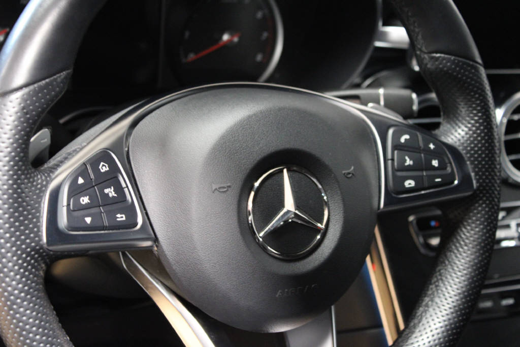 MERCEDES-BENZ GLC 300 4Matic AMG Line Coupé-image-7