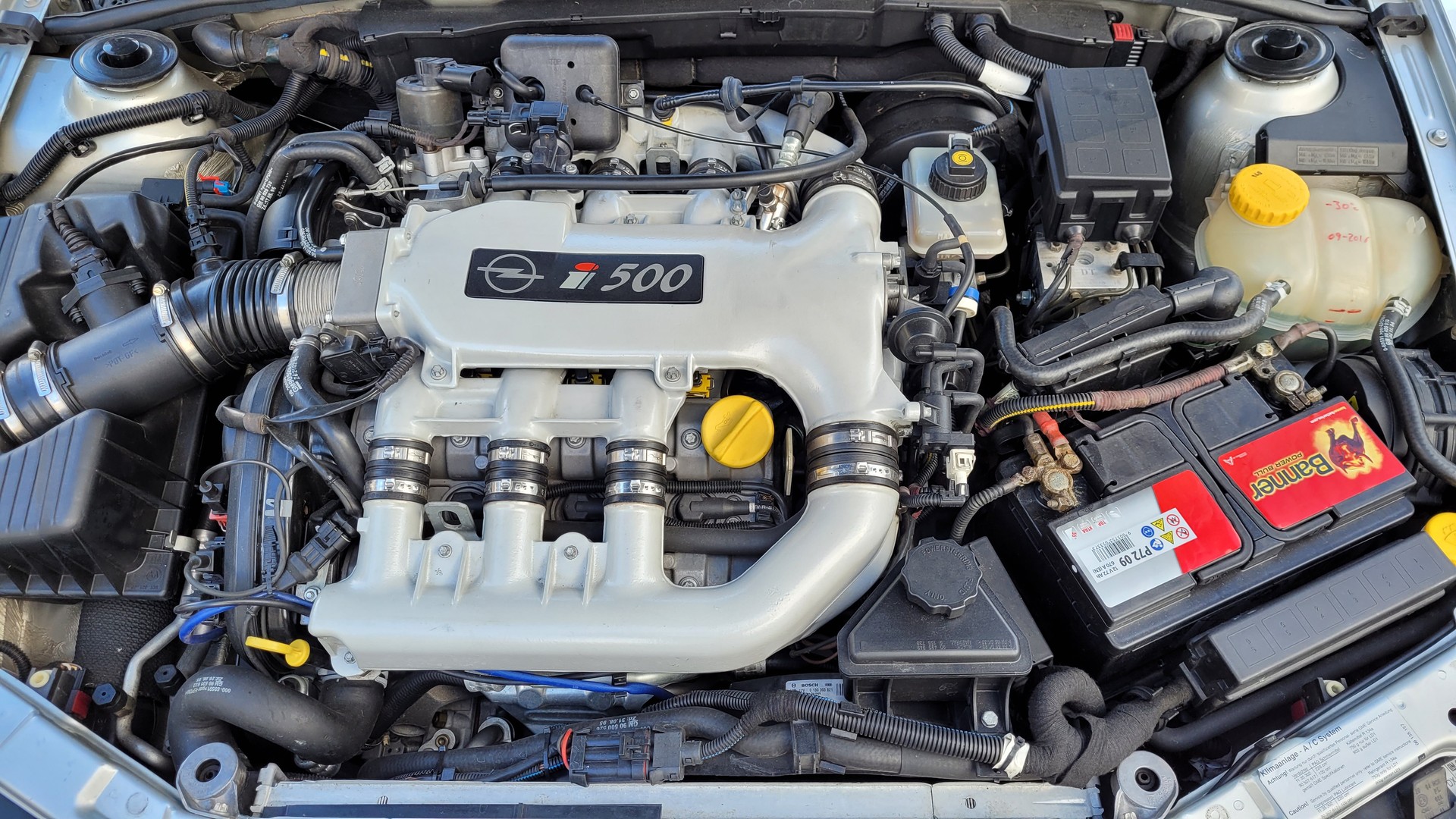 OPEL Vectra 2.5i V6 i500-image-11